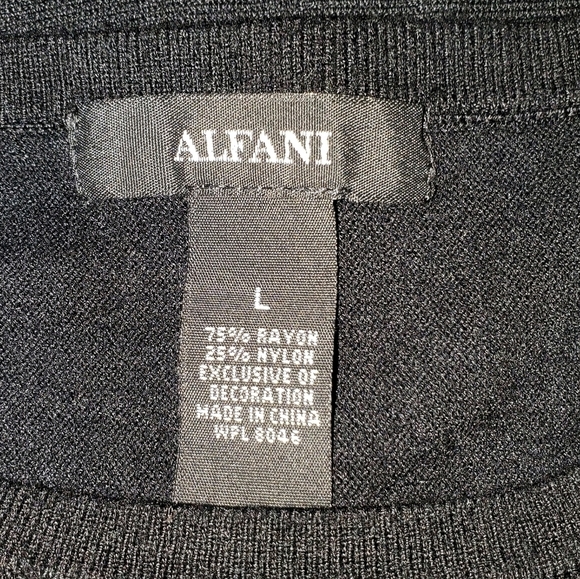 Long Sleeve Black Top with Peacock Feathers NWT - Picture 5 of 8